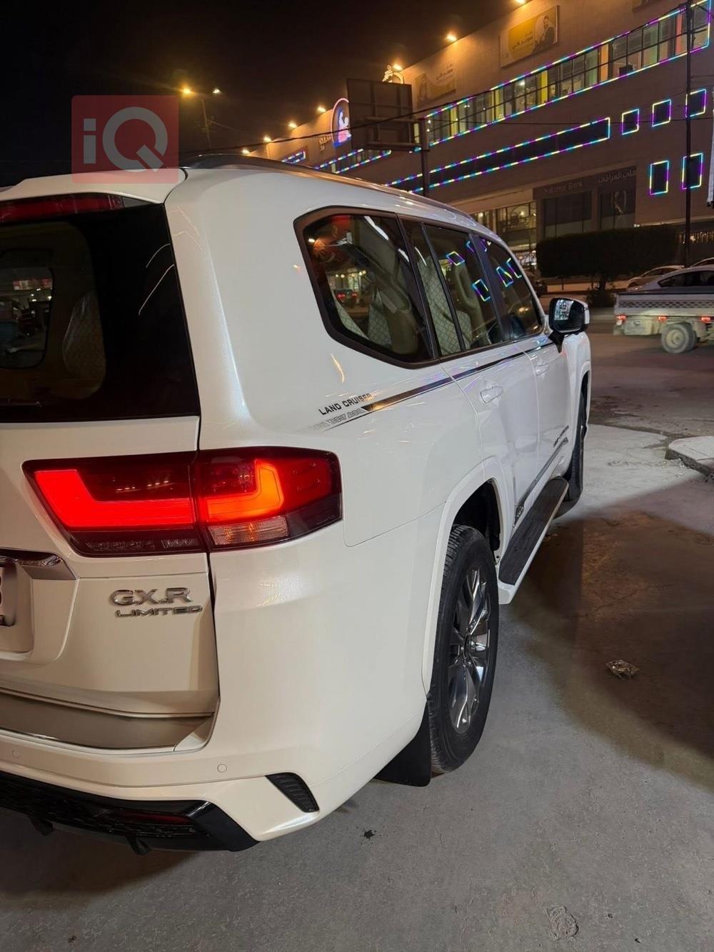 تويوتا لاندكروزر